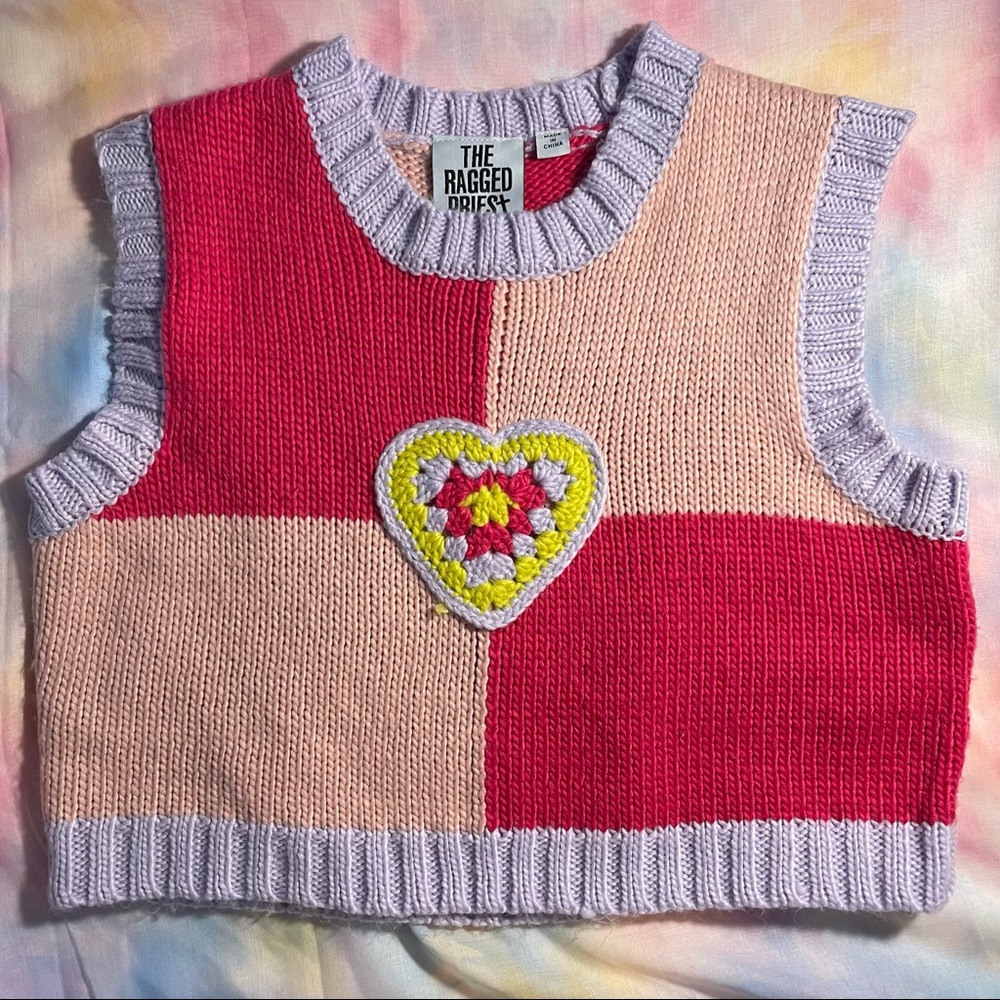 The Ragged Priest cropped retro knitted vest with crochet heart ~ Size M